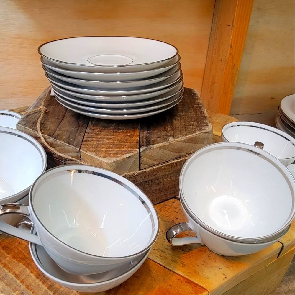 Bavaria Germany Winterling Bone China